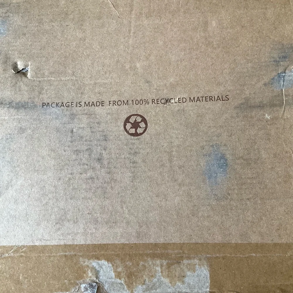 Amazon Essentials Black slouching boots. Metallic Accents - Picture 13 of 14